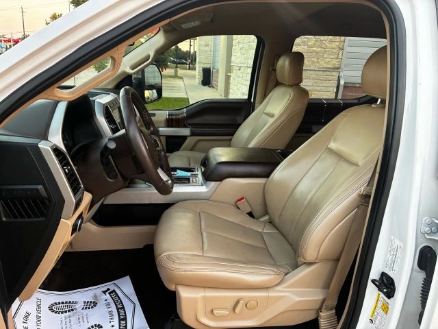 Ford F-150 Vehicle Full-screen Gallery Image 05