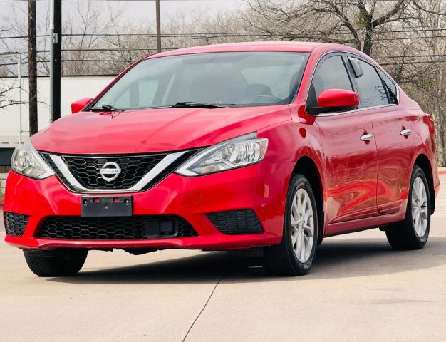 Nissan Sentra Vehicle Full-screen Gallery Image 05