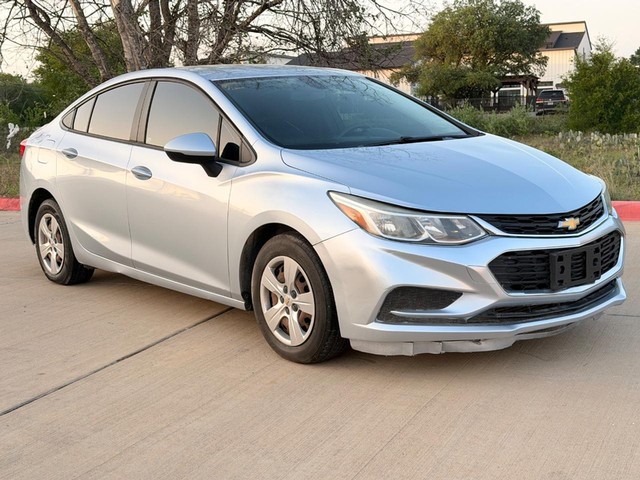 2018 Chevrolet Cruze LS - Photo 7