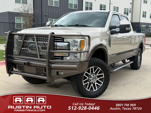 Ford Super Duty F-250 SRW Lariat Pickup 4D 6 3/4 ft - Austin TX