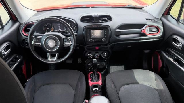 2016 Jeep Renegade Trailhawk - Photo 6