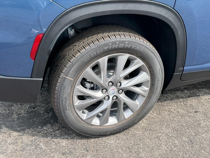 Buick Enclave Vehicle Image 04