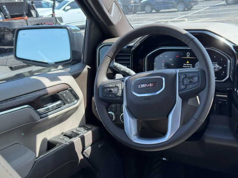 GMC Sierra 1500 Vehicle Image 08