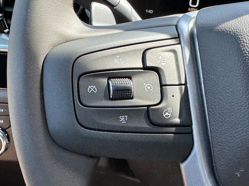 GMC Sierra 1500 Vehicle Image 12