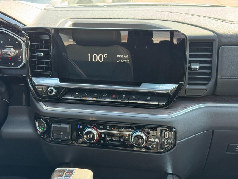 GMC Sierra 1500 Vehicle Image 08