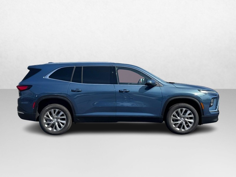 Buick Enclave Vehicle Image 02