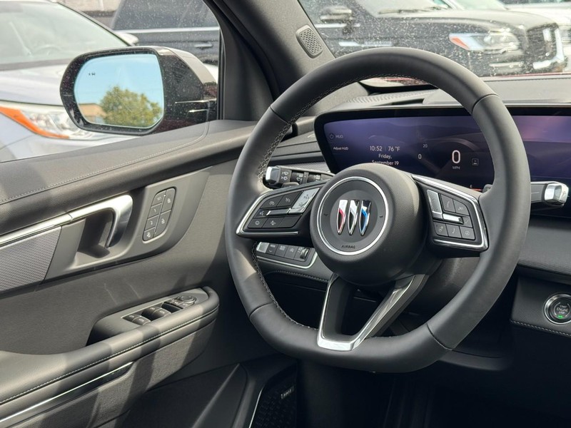 Buick Enclave Vehicle Image 07