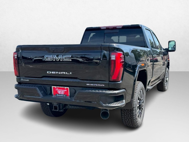 GMC Sierra 2500HD Vehicle Image 03