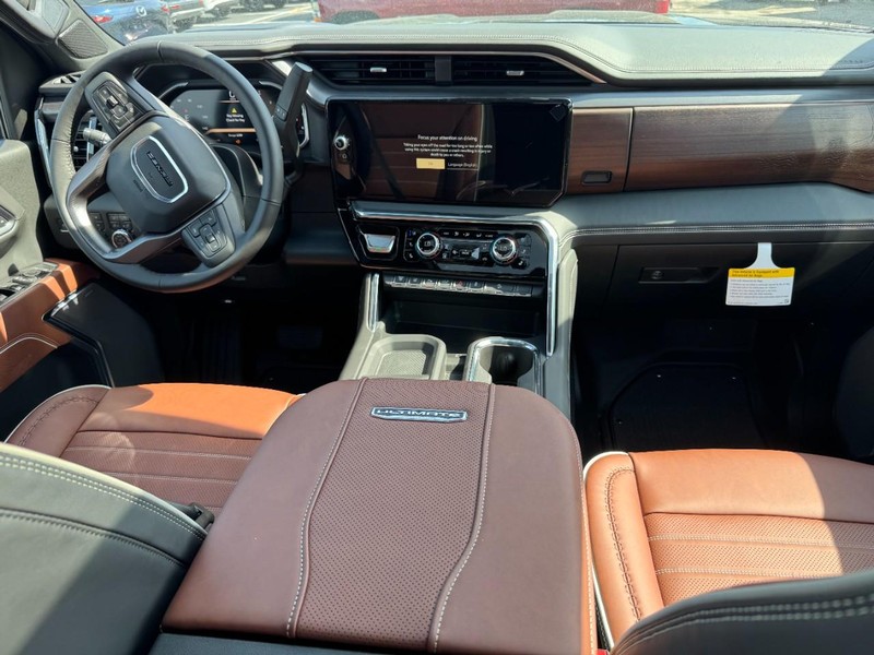 GMC Sierra 2500HD Vehicle Image 06