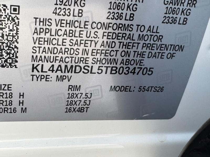 Buick Encore GX Vehicle Image 16