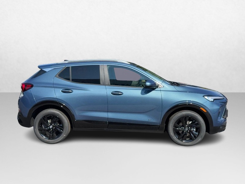 Buick Encore GX Vehicle Image 02