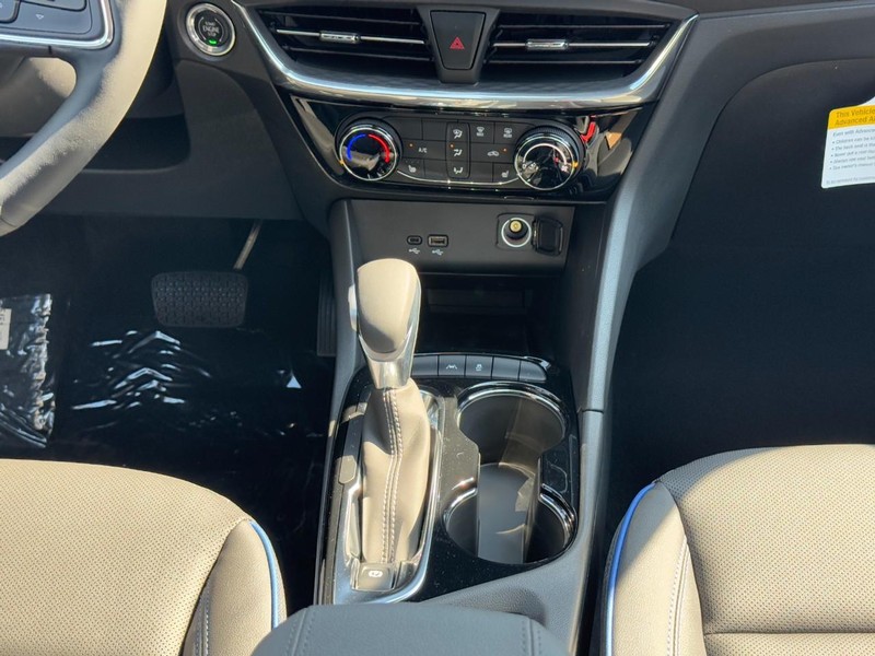 Buick Encore GX Vehicle Image 09