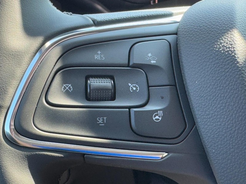 Buick Encore GX Vehicle Image 10