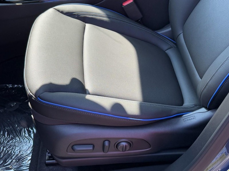 Buick Encore GX Vehicle Image 15