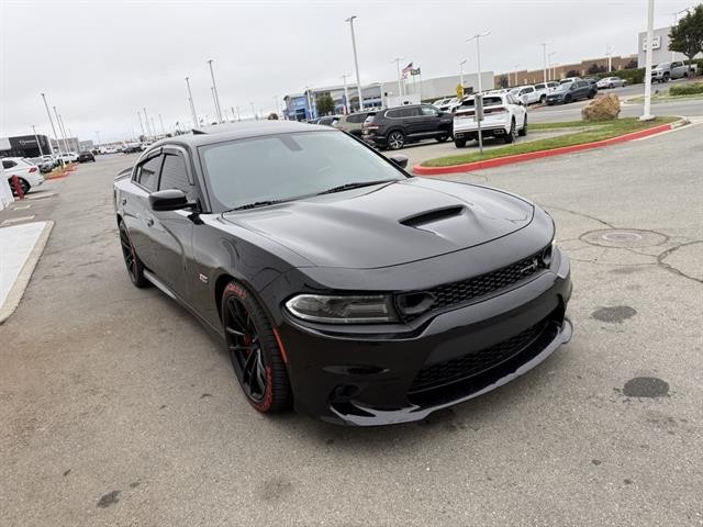 Dodge Charger Vehicle Full-screen Gallery Image 08
