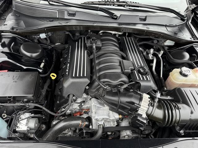 Dodge Charger Vehicle Full-screen Gallery Image 16