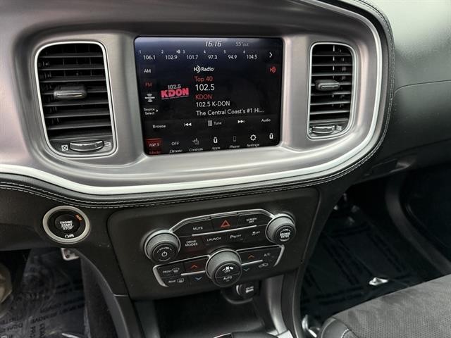 Dodge Charger Vehicle Full-screen Gallery Image 26