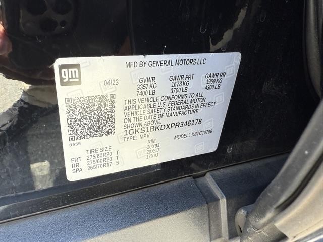 GMC Yukon Vehicle Full-screen Gallery Image 36