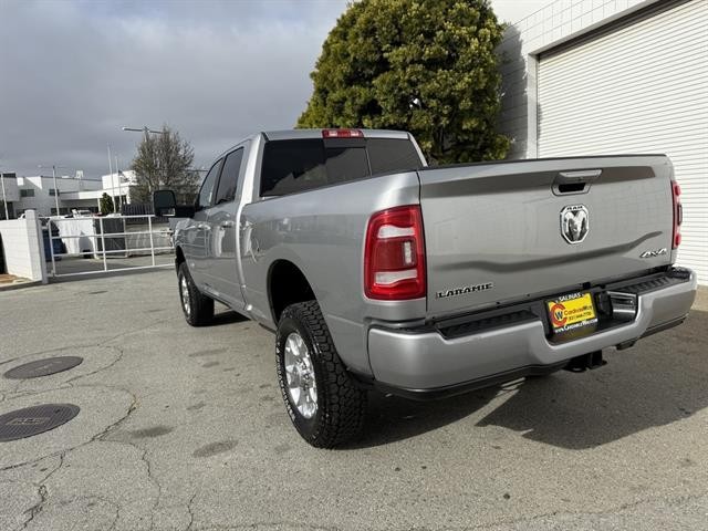 Ram 2500 Vehicle Full-screen Gallery Image 04