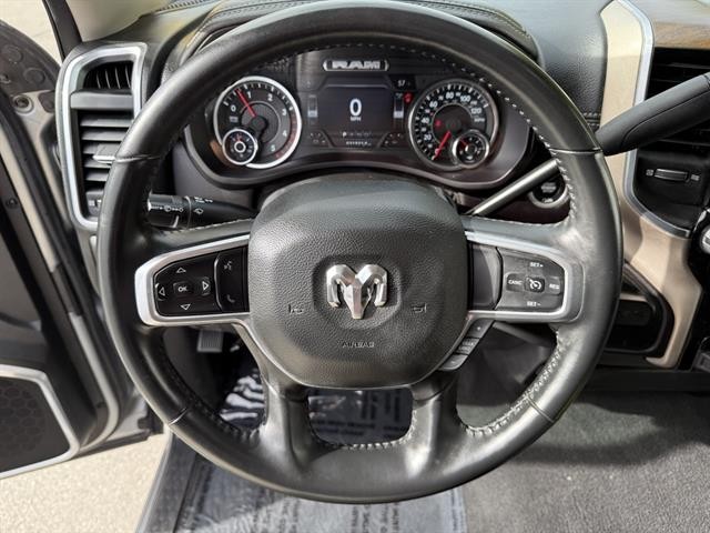 Ram 2500 Vehicle Full-screen Gallery Image 25