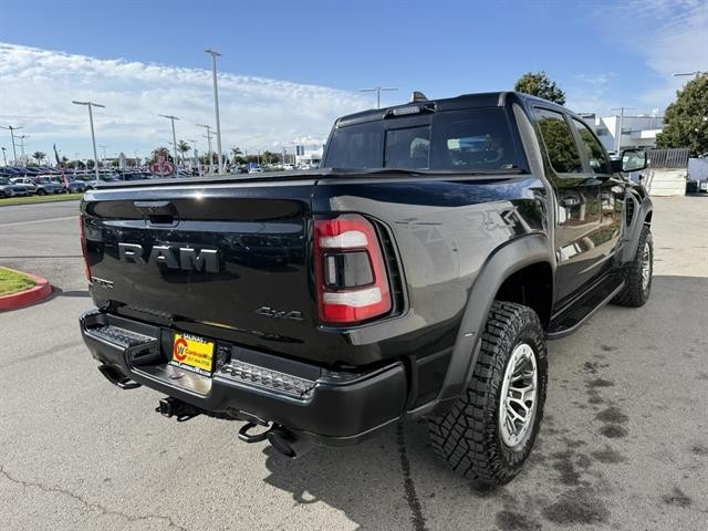 Ram 1500 Vehicle Full-screen Gallery Image 06