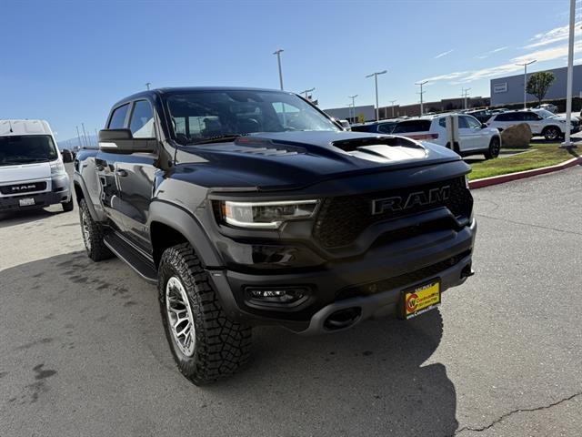 Ram 1500 Vehicle Full-screen Gallery Image 08