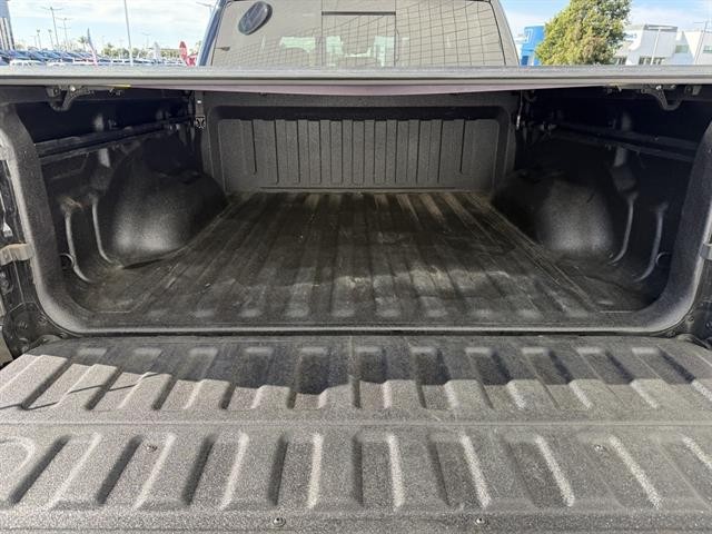 Ram 1500 Vehicle Full-screen Gallery Image 38