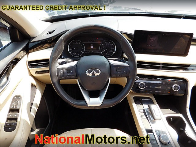 INFINITI QX60 Vehicle Full-screen Gallery Image 12