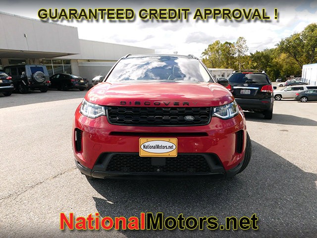 Land Rover Discovery Sport Vehicle Full-screen Gallery Image 03