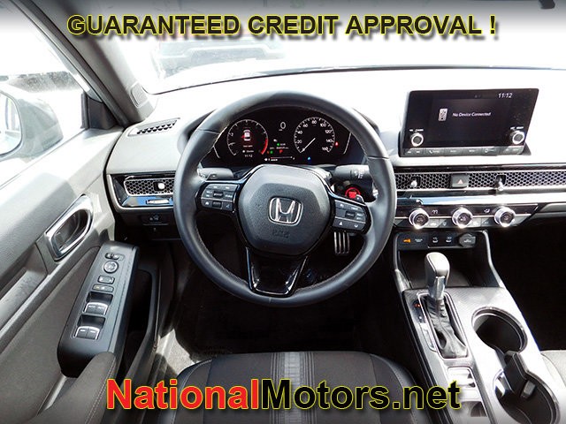 Honda Civic Sedan Vehicle Full-screen Gallery Image 09