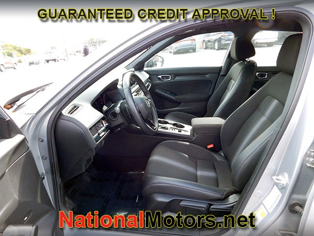Honda Civic Sedan Vehicle Full-screen Gallery Image 11