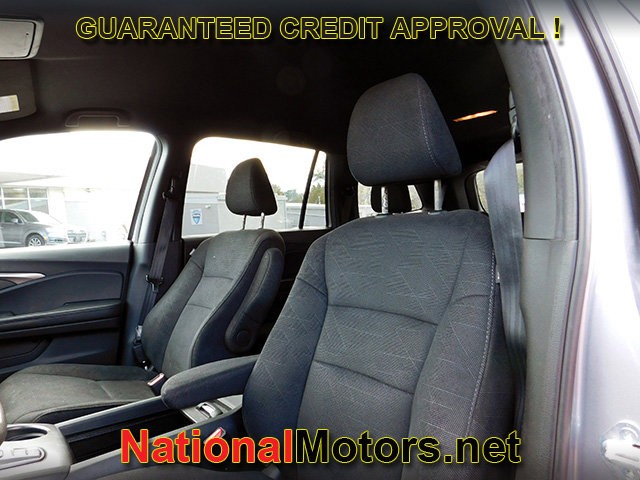 Honda Pilot Vehicle Full-screen Gallery Image 11