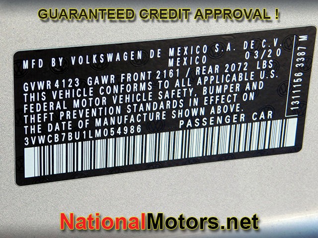 Volkswagen Jetta Vehicle Full-screen Gallery Image 23