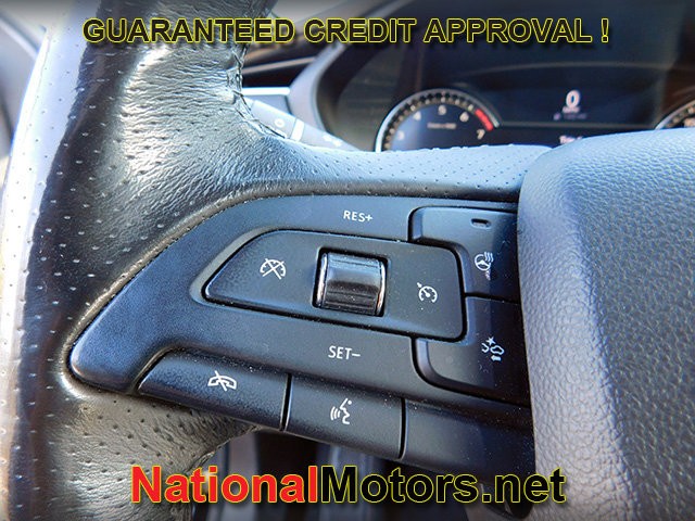 Cadillac XT4 Vehicle Full-screen Gallery Image 18