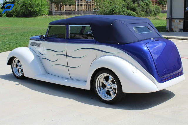 Ford Convertible Sedan - Round Mountain TX