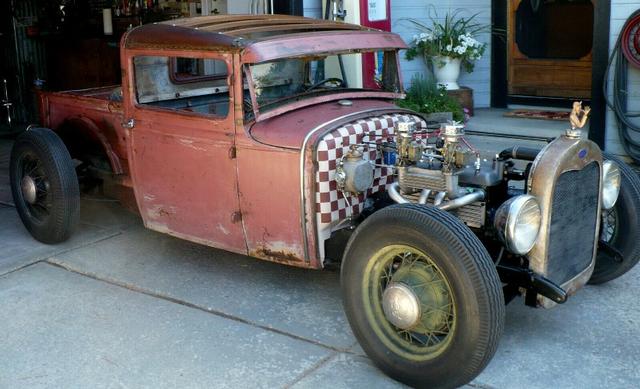 Ford 1/2 Ton Trucks - Round Mountain TX