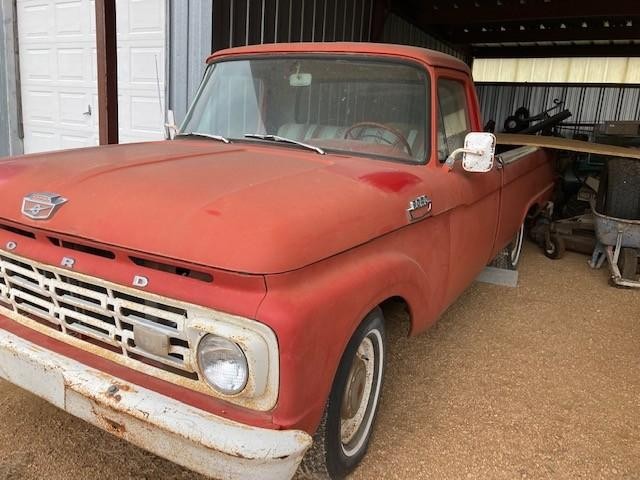 Ford F-100 - Round Mountain TX