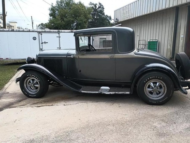 Plymouth PA Coupe - Round Mountain TX