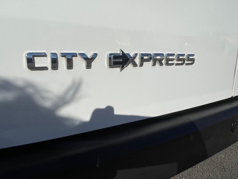 Chevrolet City Express Cargo Van Vehicle Image 23