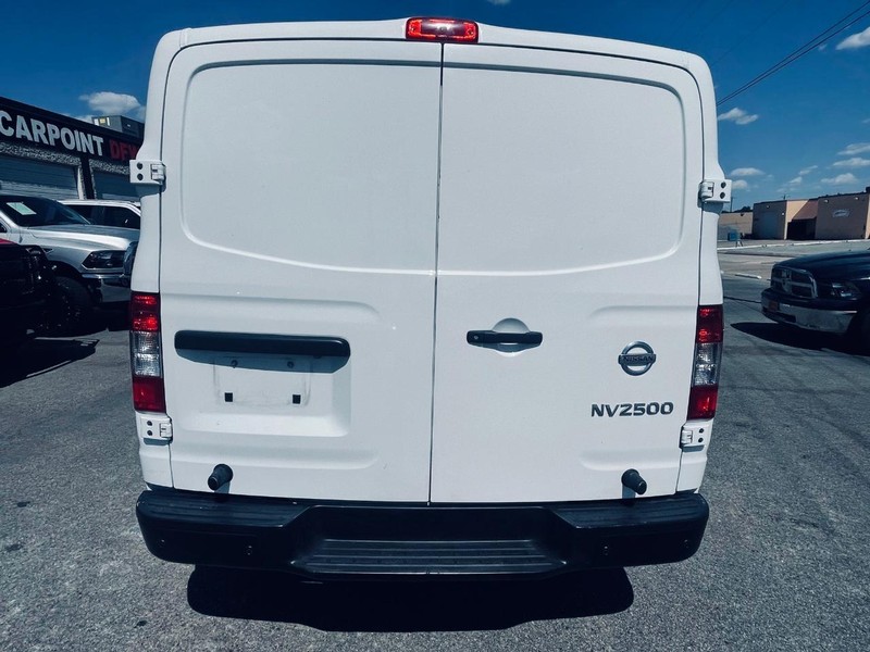 Nissan NV Cargo Vehicle Image 11
