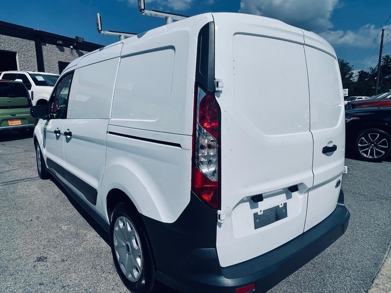 Ford Transit Connect Vehicle Image 19