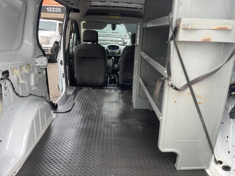 Ford Transit Connect Vehicle Image 31