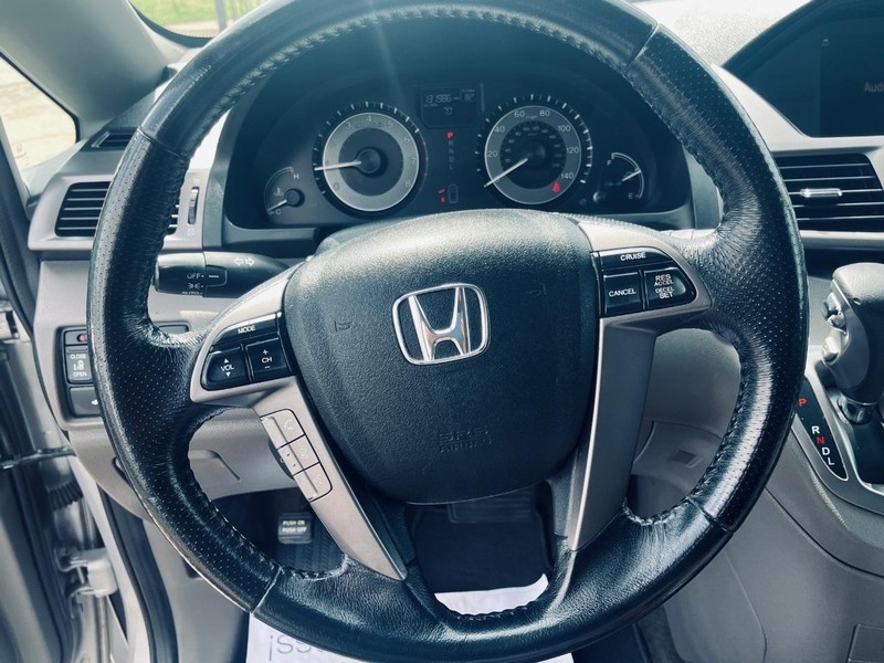 Honda Odyssey Vehicle Image 25