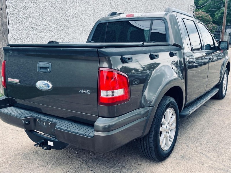 Ford Explorer Sport Trac Vehicle Full-screen Gallery Image 06