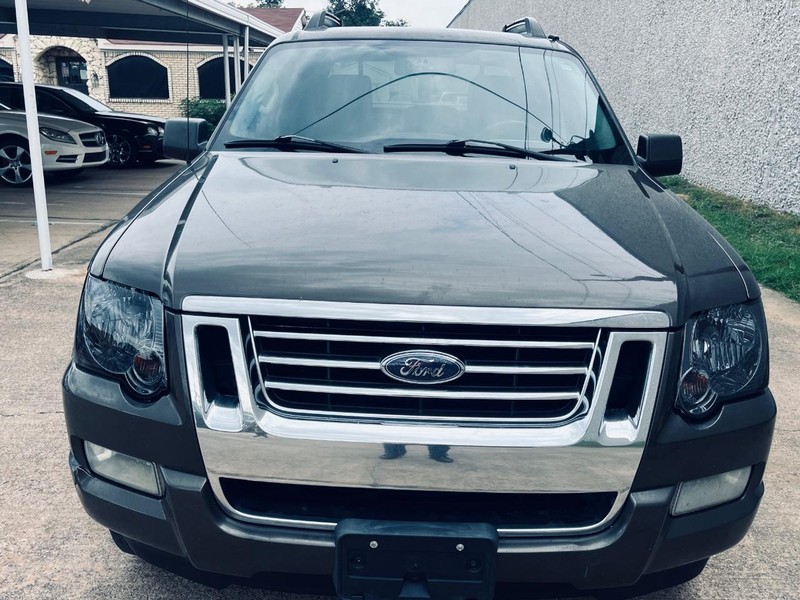 Ford Explorer Sport Trac Vehicle Full-screen Gallery Image 09