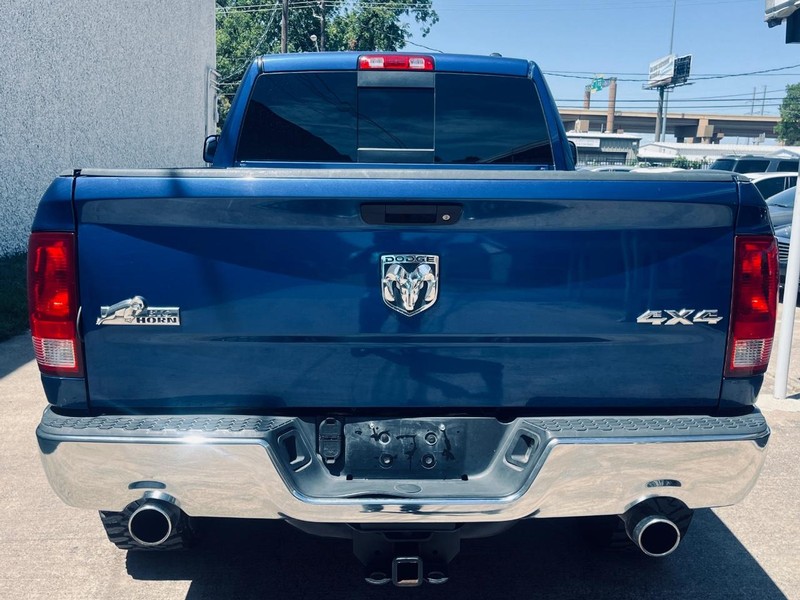 Dodge Ram 1500 Vehicle Full-screen Gallery Image 04