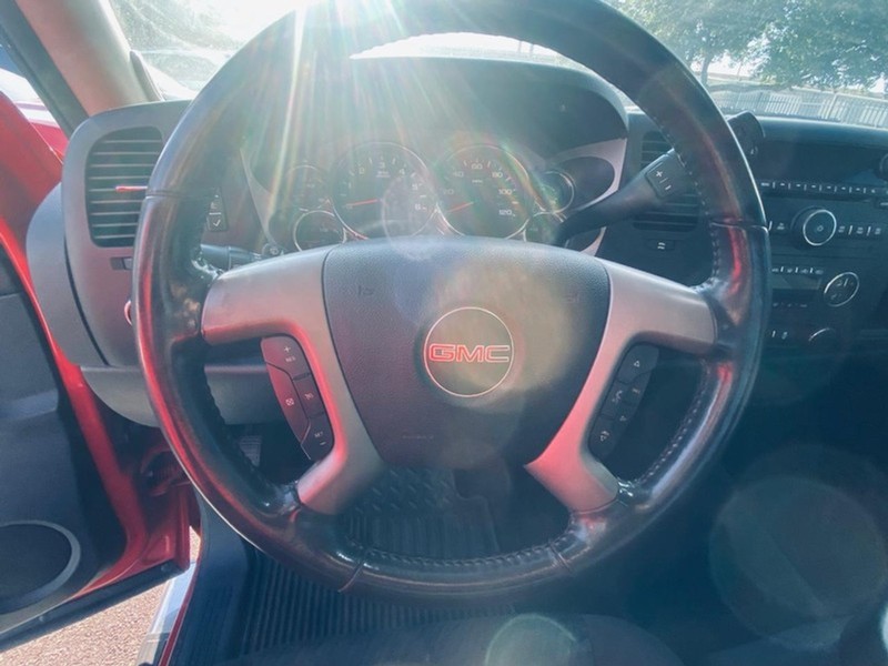 GMC Sierra 1500 Vehicle Full-screen Gallery Image 27