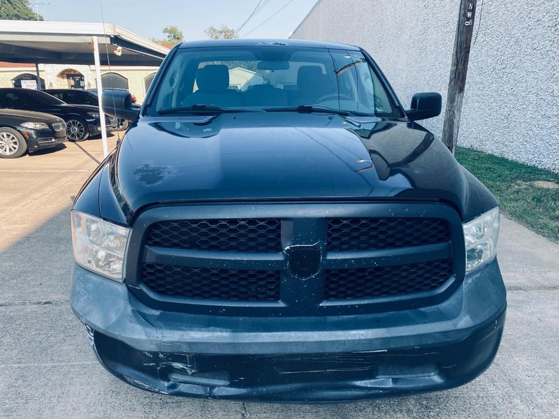 Ram 1500 Vehicle Full-screen Gallery Image 09