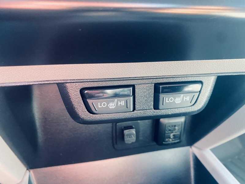 Honda Civic Sedan Vehicle Full-screen Gallery Image 27