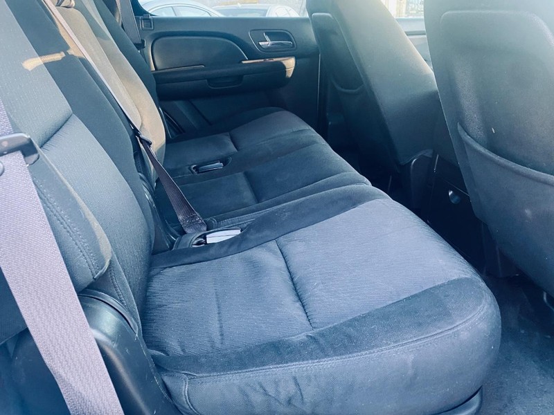 Chevrolet Tahoe Vehicle Full-screen Gallery Image 19